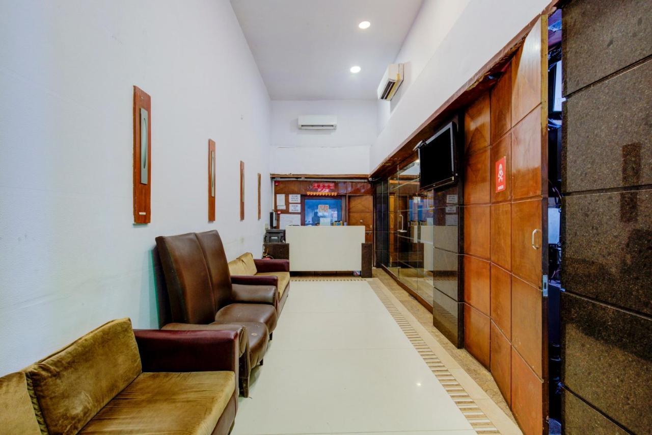 Capital O 77295 Hotel Bansidhar Bhuvan Мумбаи Экстерьер фото